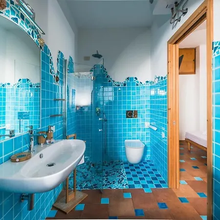 Hibiscus Guest house